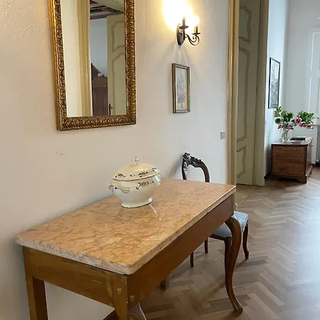 Appartement Palazzo 1500 Frescobaldi - Piano Nobile X 5 - A Casa Di Alfonso Ferrare