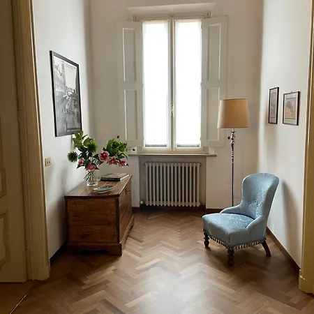 Appartement Palazzo 1500 Frescobaldi - Piano Nobile X 5 - A Casa Di Alfonso *