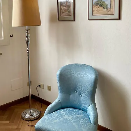Apartment Palazzo 1500 Frescobaldi - Piano Nobile X 5 - A Casa Di Alfonso Ferrara